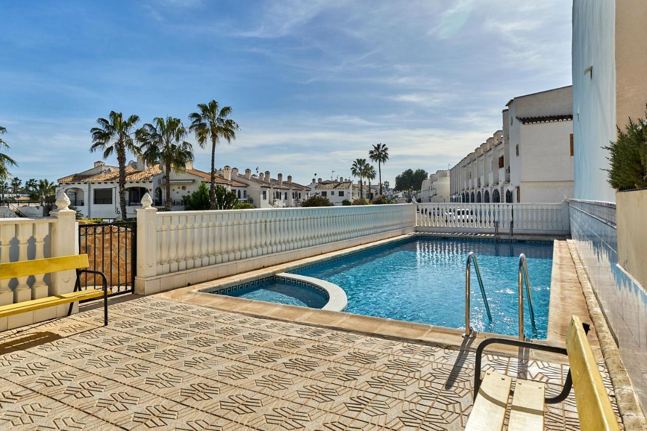 Espanhouse Playa Townhouse In La Zenia Close To The Beach 오리후엘라 외부 사진